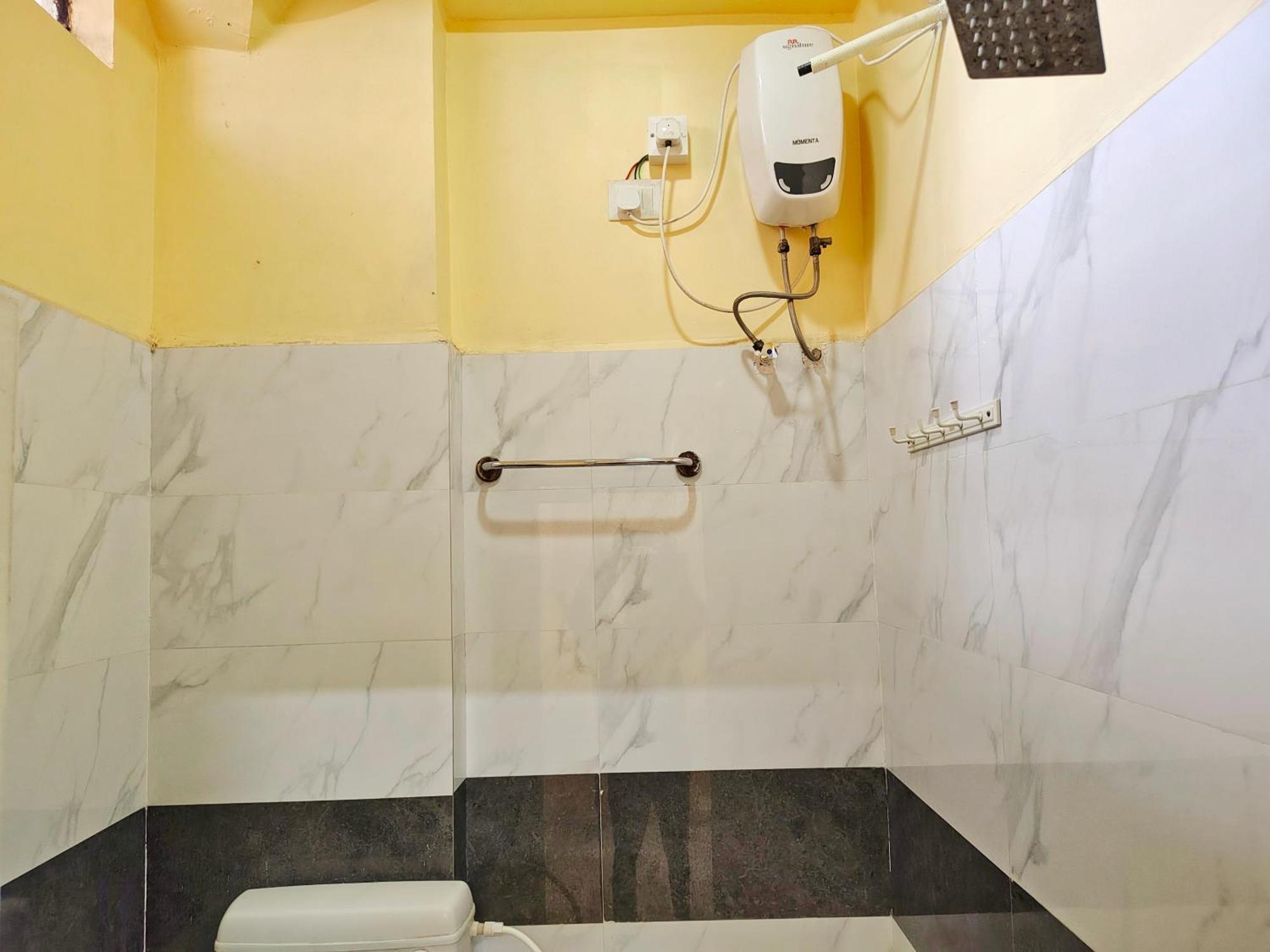 Anand Yatri Grah - Home Stay, Ujjain Ujaim Exterior foto